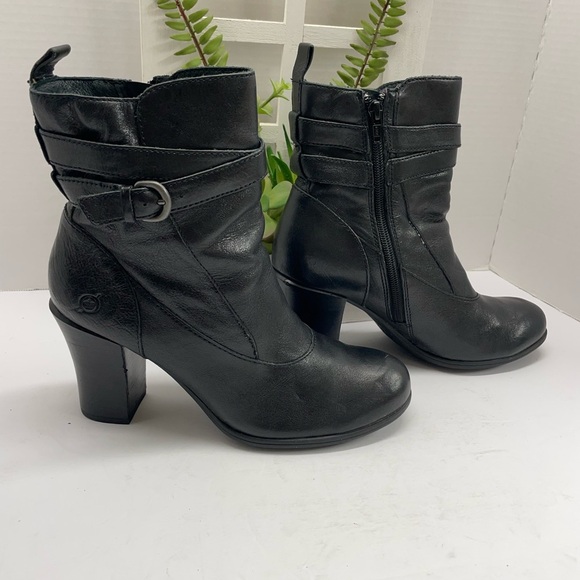 Born Black Heeled Boots - Picture 1 of 5